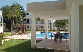 Bella casa 10 em Guarajuba, apartamento equipado para você e sua família, tudo que você precisa pra se sentir em casa!